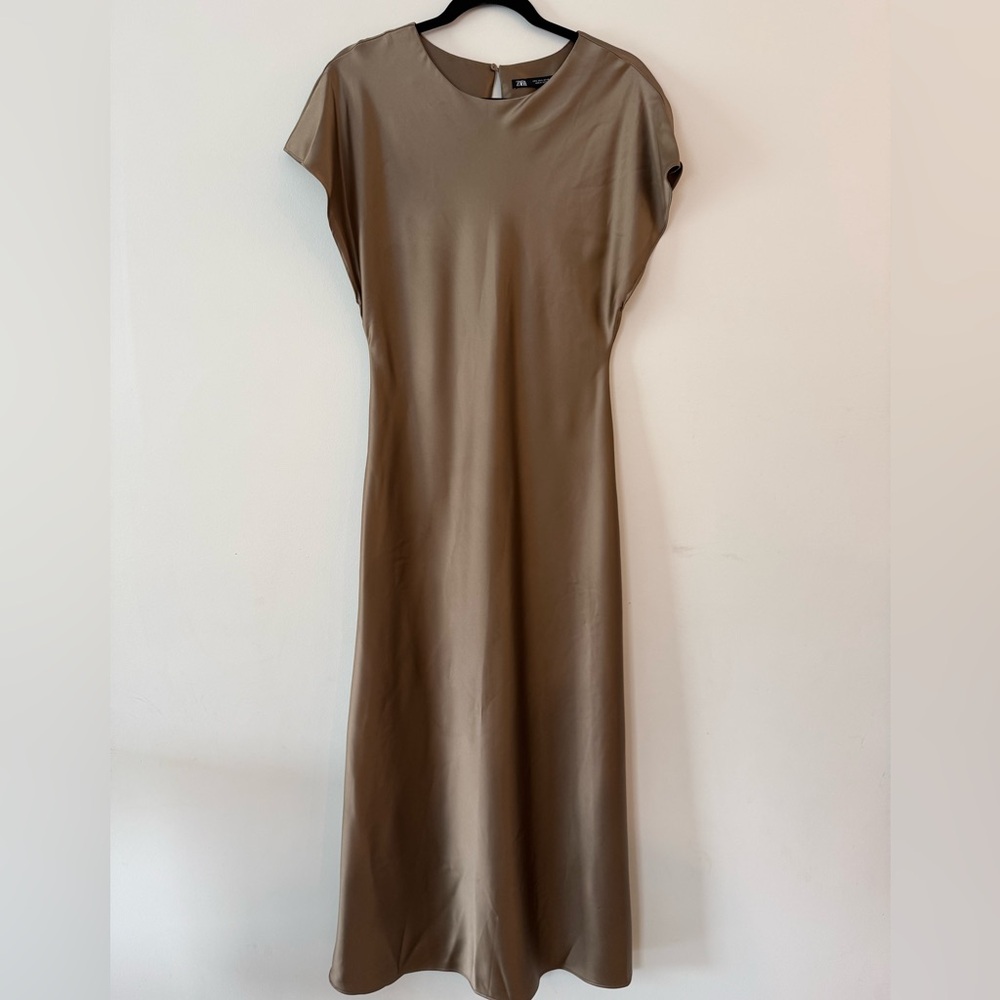 Zara Women’s Satin Maxi Dress Brown Large L Short Sleeve Minimalist